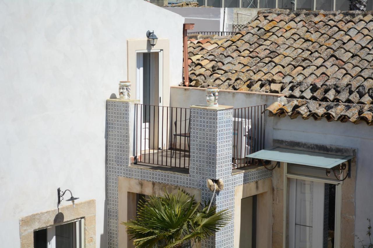 Casale Rocca Fiorita Bed & Breakfast Acate Ngoại thất bức ảnh