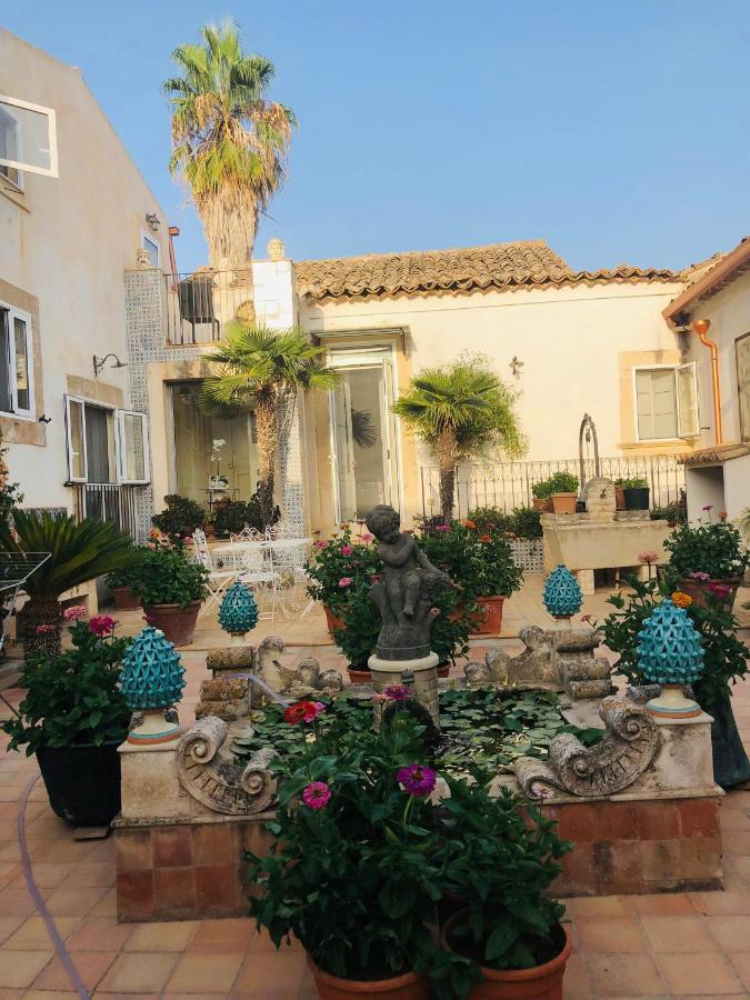 Casale Rocca Fiorita Bed & Breakfast Acate Ngoại thất bức ảnh