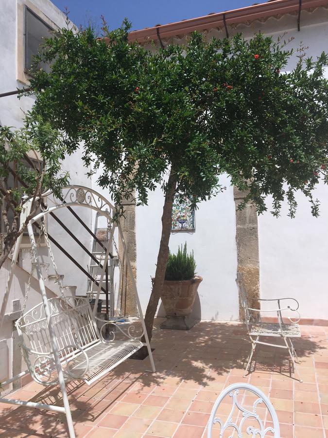 Casale Rocca Fiorita Bed & Breakfast Acate Ngoại thất bức ảnh